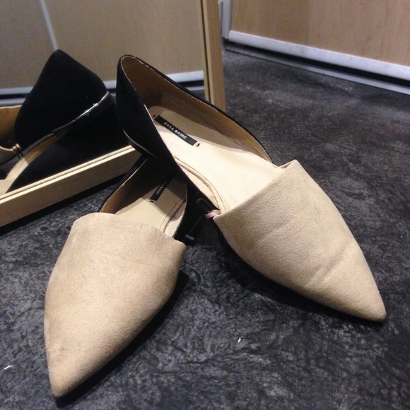 Zara Nude & Black Flats - Picture 3 of 4